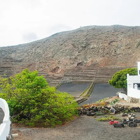 Rural Yeyo House In The Volcano Crater Ferienhaus